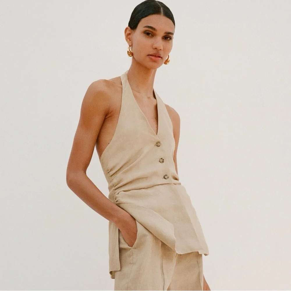 NWT. Zara Beige 100% Linen Sleeveless Halter Vest Jumpsuit. Size S.